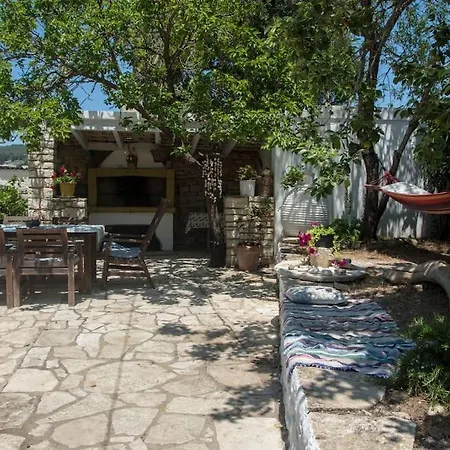 Сasa de vacaciones Thodoros Sleeps 6 Magaziá